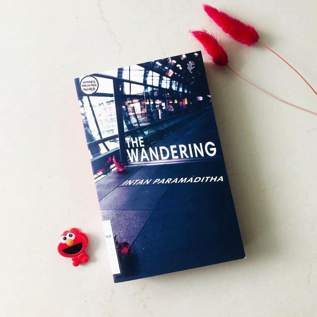 Novel Intan Paramaditha Curi Perhatian dengan The Wandering